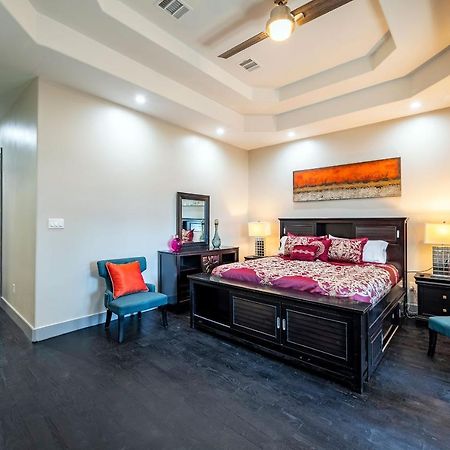 Luxurious 5Br Home Sleeps-14 Хюстън Екстериор снимка